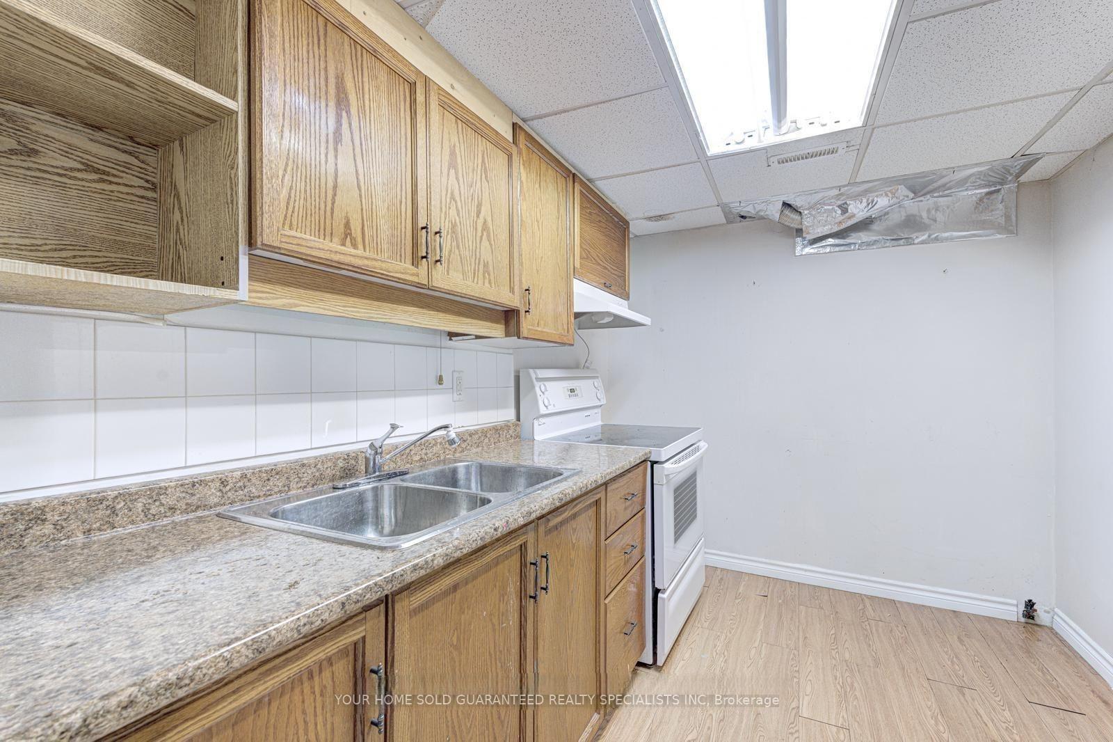 Photo 6 of Unit BSMT, 47 Hewitt Crescent, Ajax, South East — HOMEH