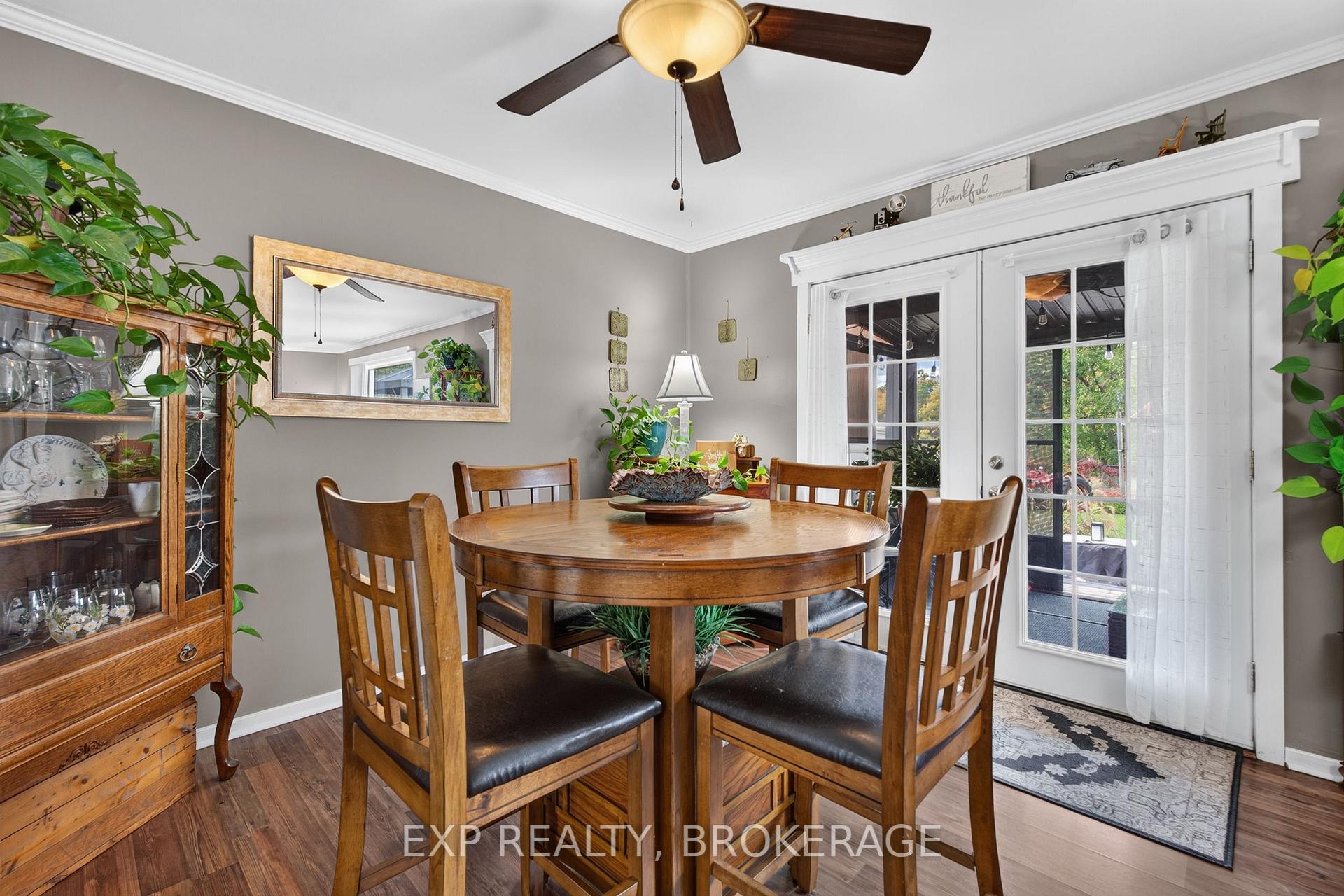 Photo 9 of 8 Ortona Crescent, Prince Edward County, Picton Ward — HOMEH