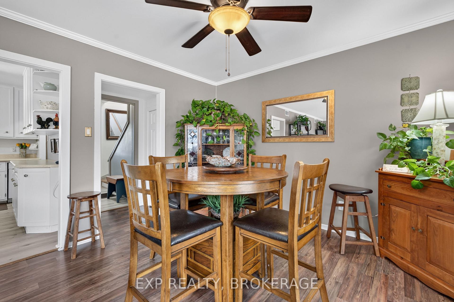 Photo 10 of 8 Ortona Crescent, Prince Edward County, Picton Ward — HOMEH
