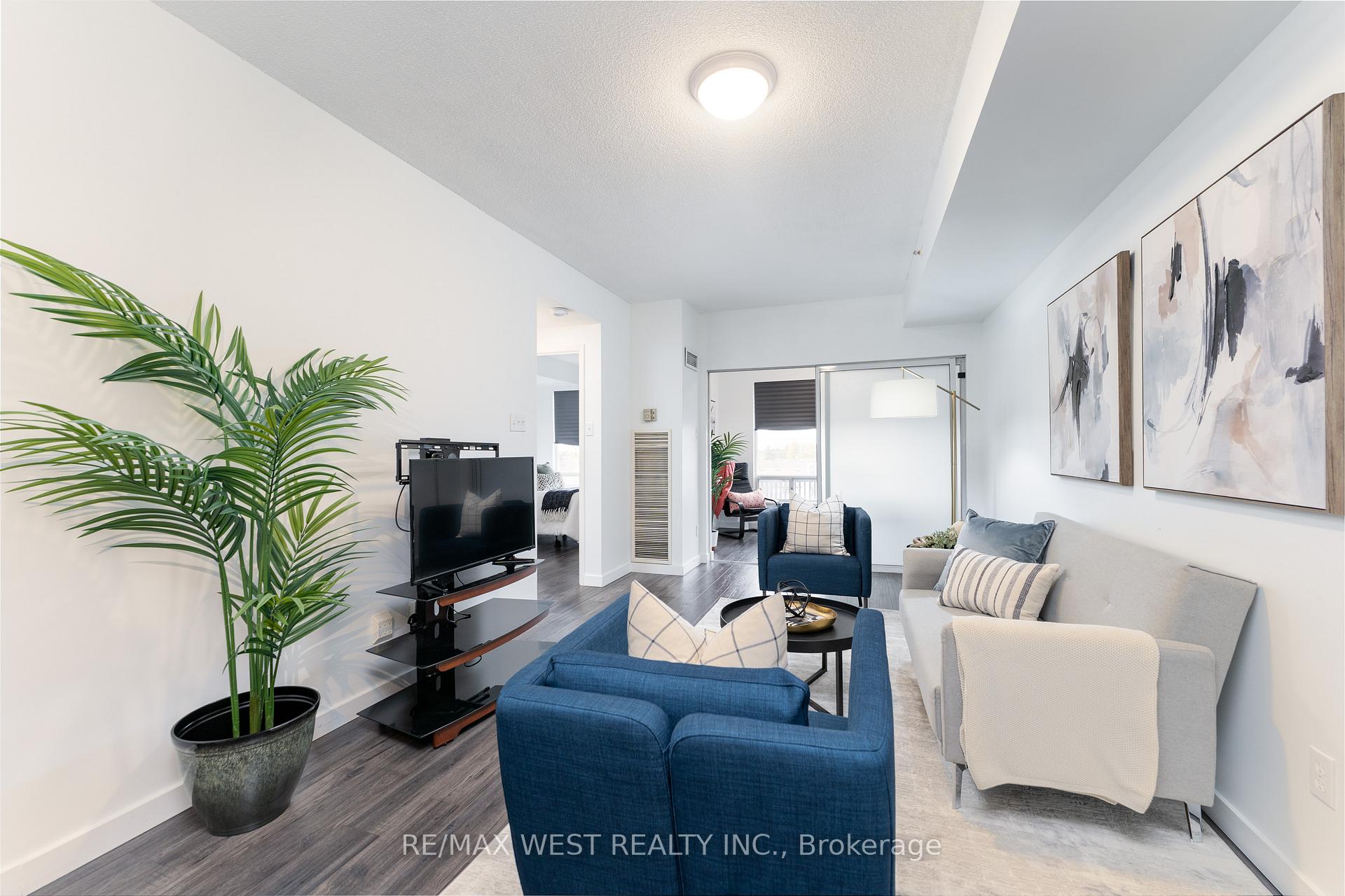 Photo 8 of Unit 414, 5800 Sheppard Avenue E, Scarborough, Malvern — HOMEH