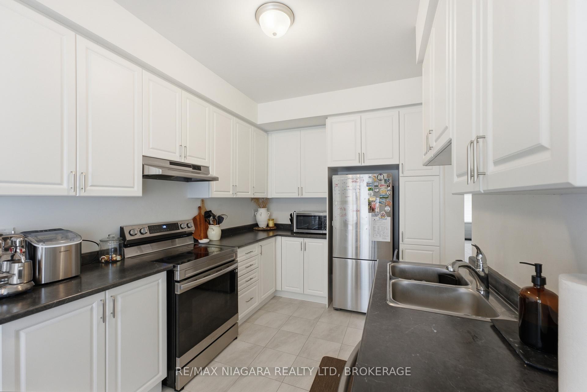 Photo 15 of 56 Sapphire Way, Thorold, Rolling Meadows — HOMEH
