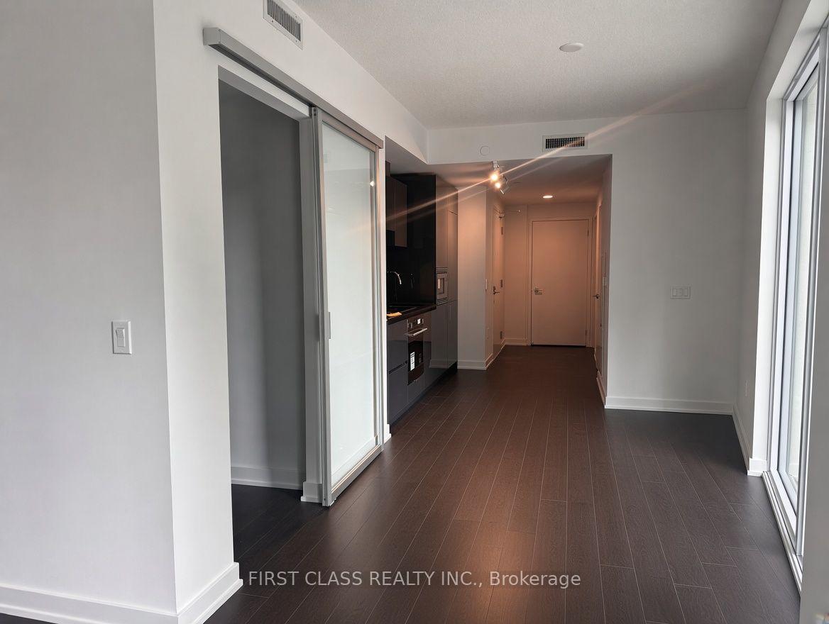Photo 4 of Unit 812, 121 St Patrick Street, Toronto, Kensington-Chinatown — HOMEH