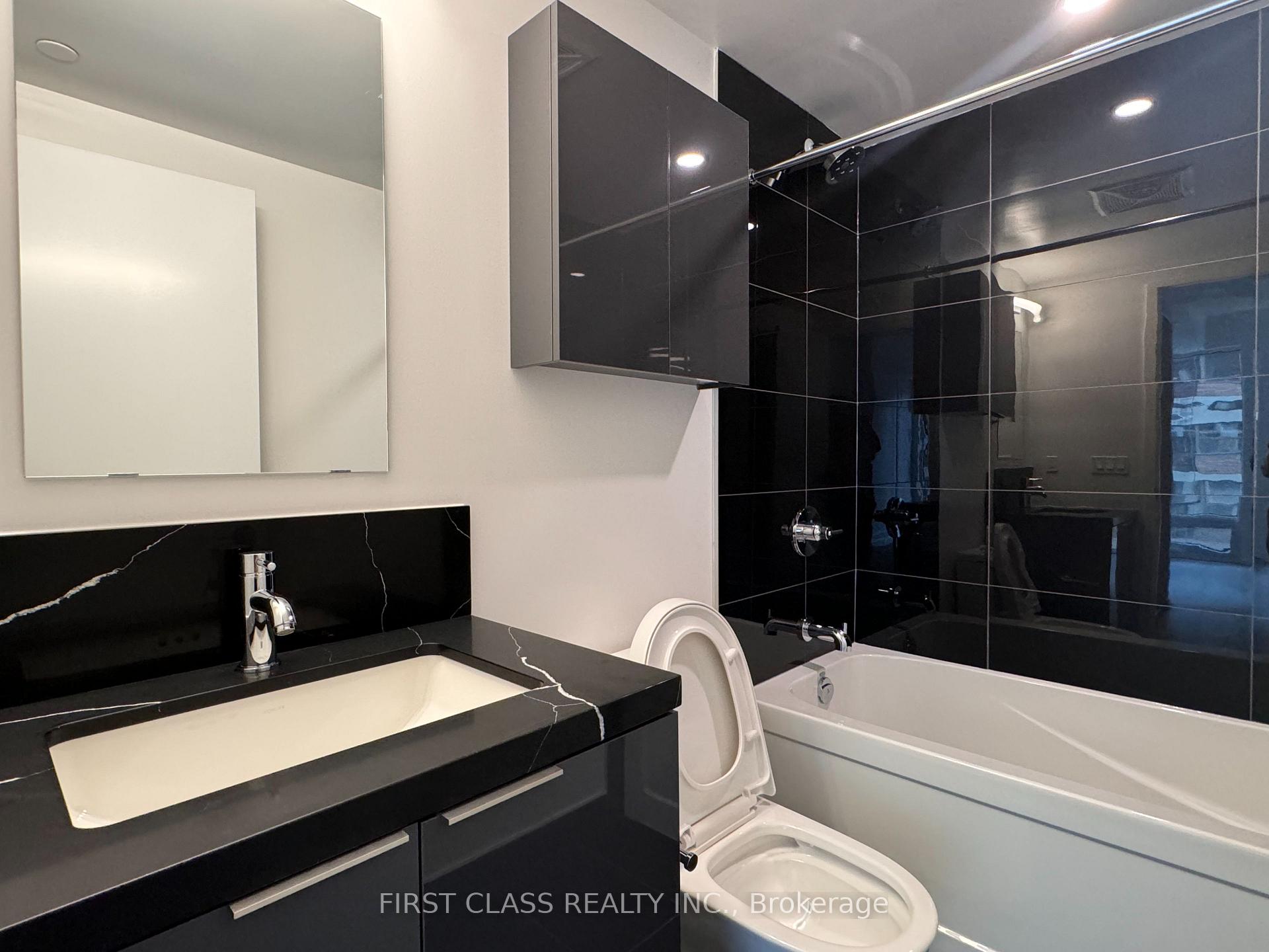 Photo 8 of Unit 812, 121 St Patrick Street, Toronto, Kensington-Chinatown — HOMEH