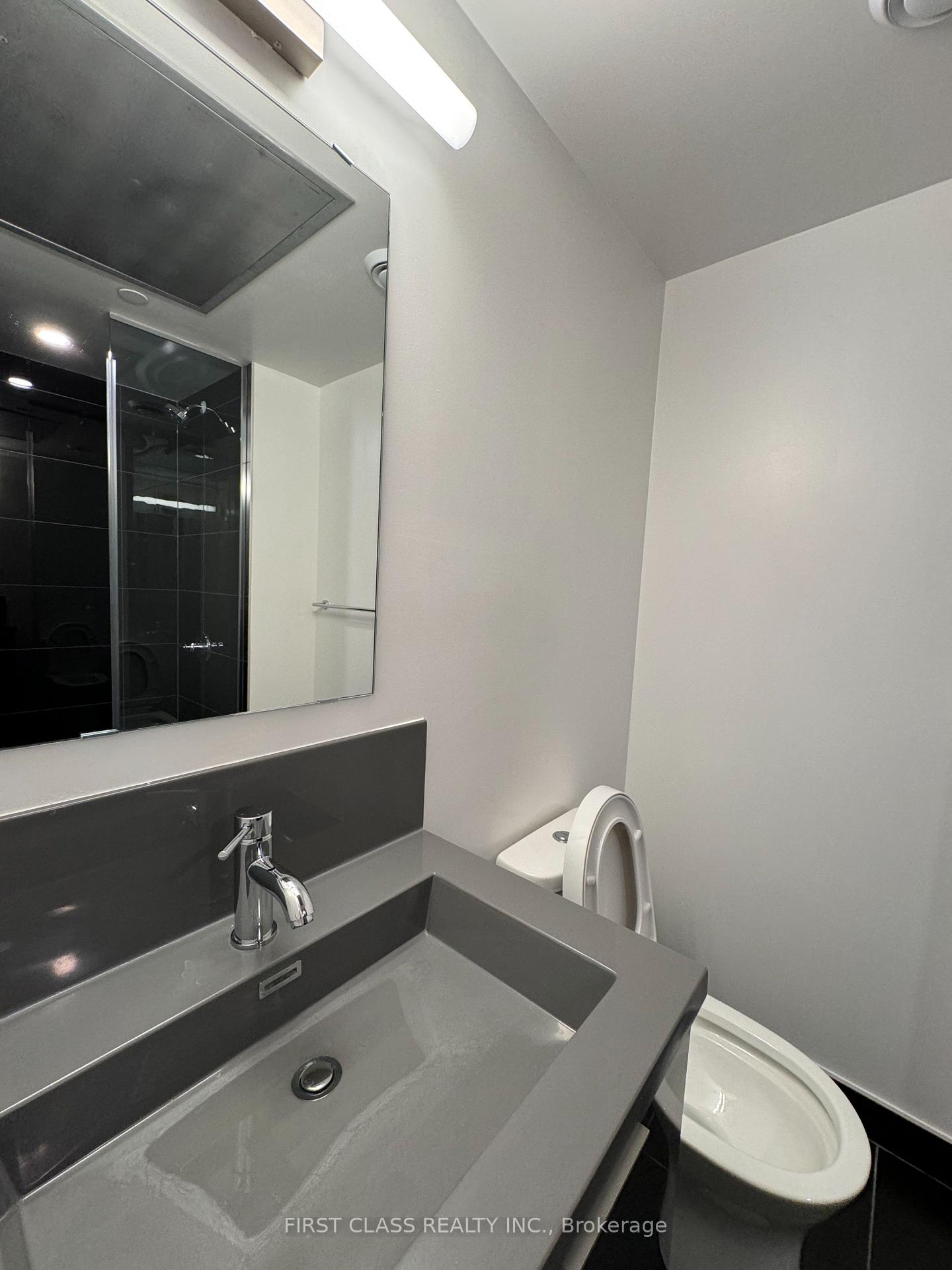 Photo 10 of Unit 812, 121 St Patrick Street, Toronto, Kensington-Chinatown — HOMEH