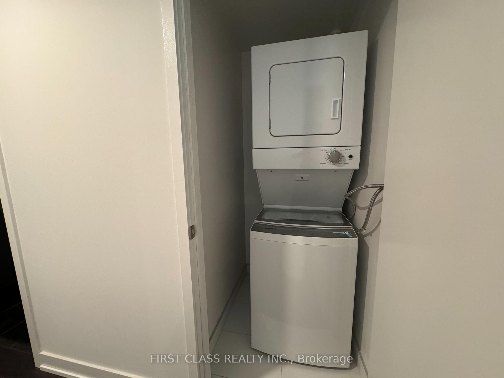 Photo 12 of Unit 812, 121 St Patrick Street, Toronto, Kensington-Chinatown — HOMEH