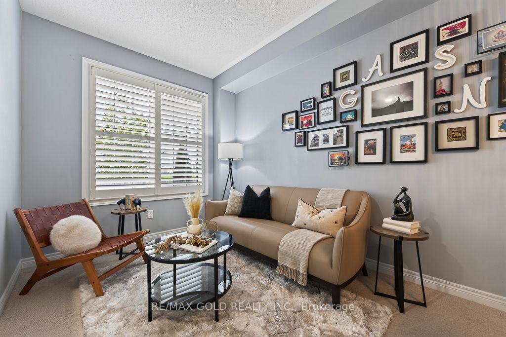 Photo 5 of 131 Olivia Marie Road, Brampton, Bram West — HOMEH