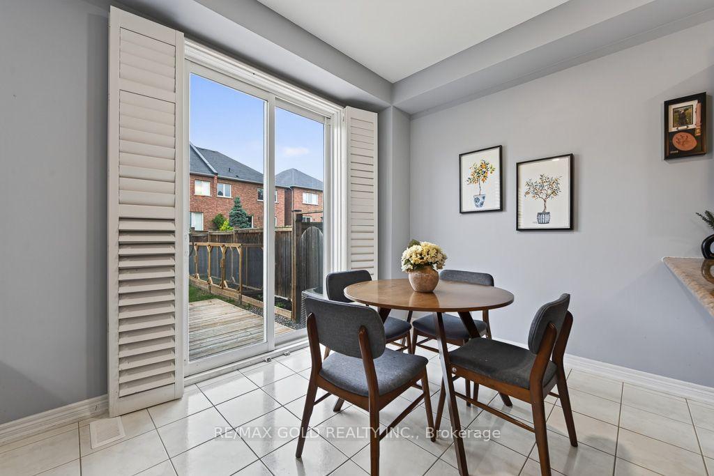 Photo 18 of 131 Olivia Marie Road, Brampton, Bram West — HOMEH