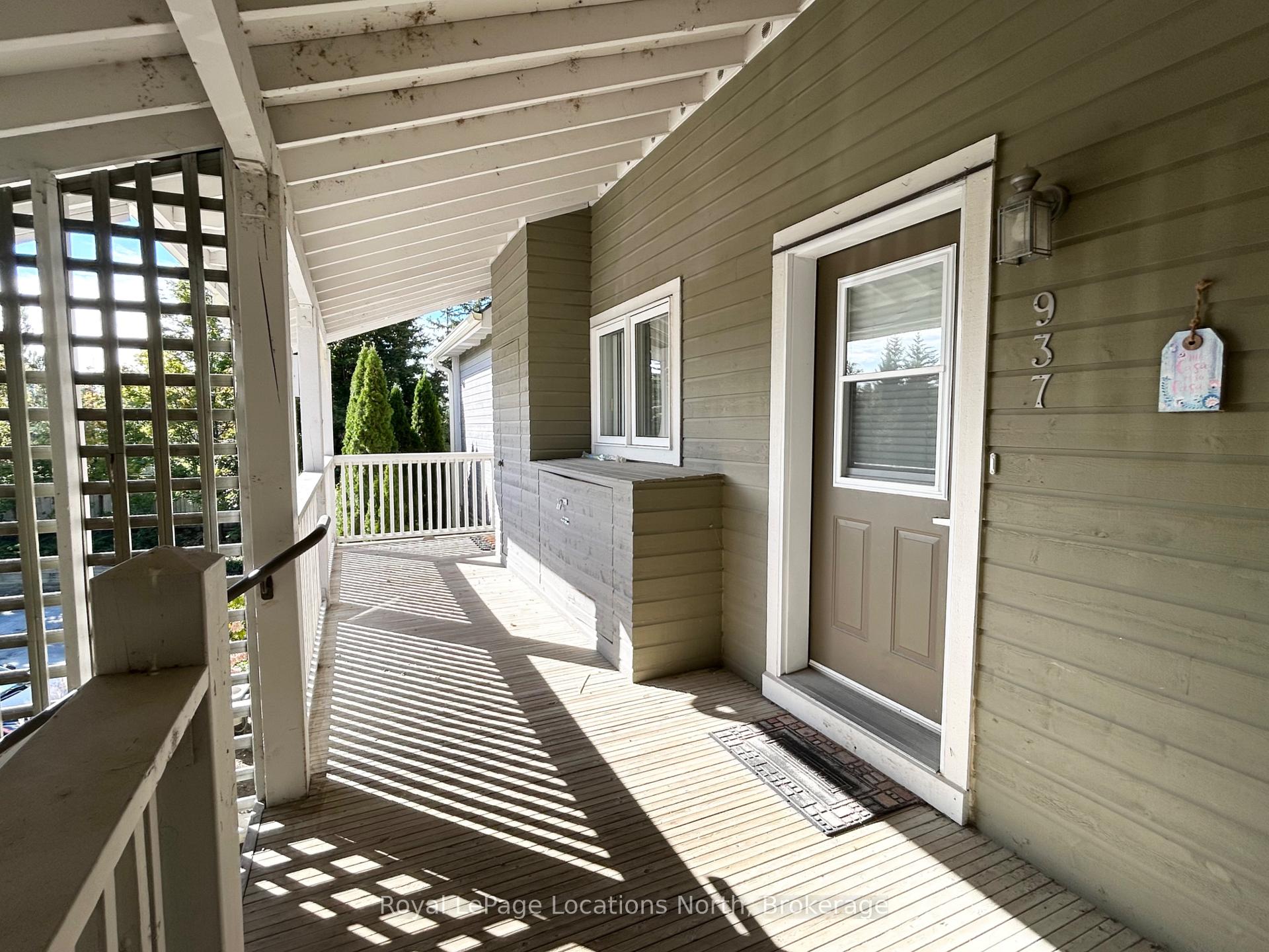 Photo 3 of Unit 13, 937 Cedarpointe Court, Collingwood — HOMEH