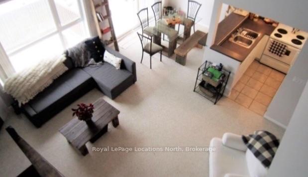 Photo 4 of Unit 13, 937 Cedarpointe Court, Collingwood — HOMEH
