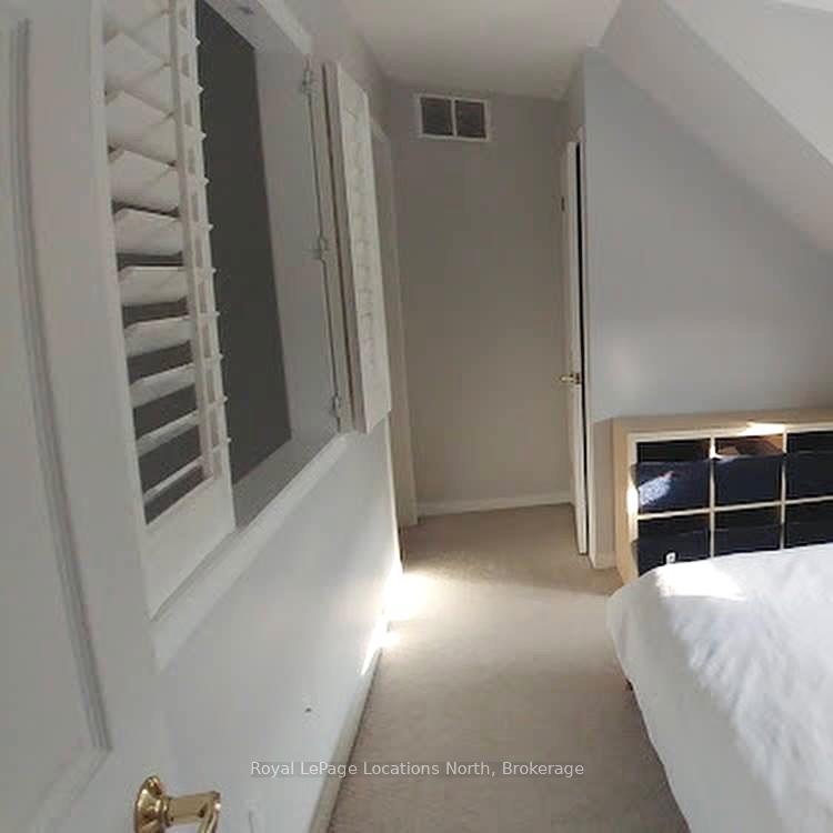 Photo 11 of Unit 13, 937 Cedarpointe Court, Collingwood — HOMEH