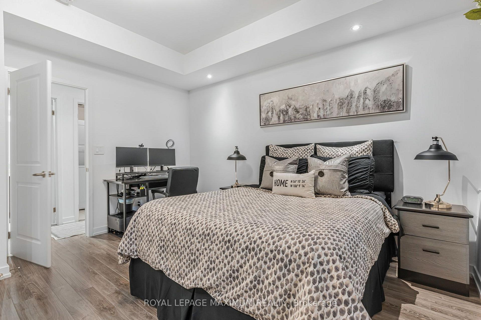 Photo 10 of Unit 2B, 867 Wilson Avenue, North York, Downsview-Roding-CFB — HOMEH