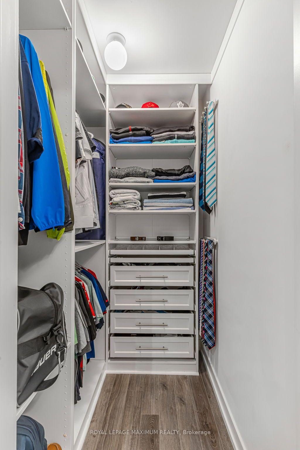 Photo 15 of Unit 2B, 867 Wilson Avenue, North York, Downsview-Roding-CFB — HOMEH