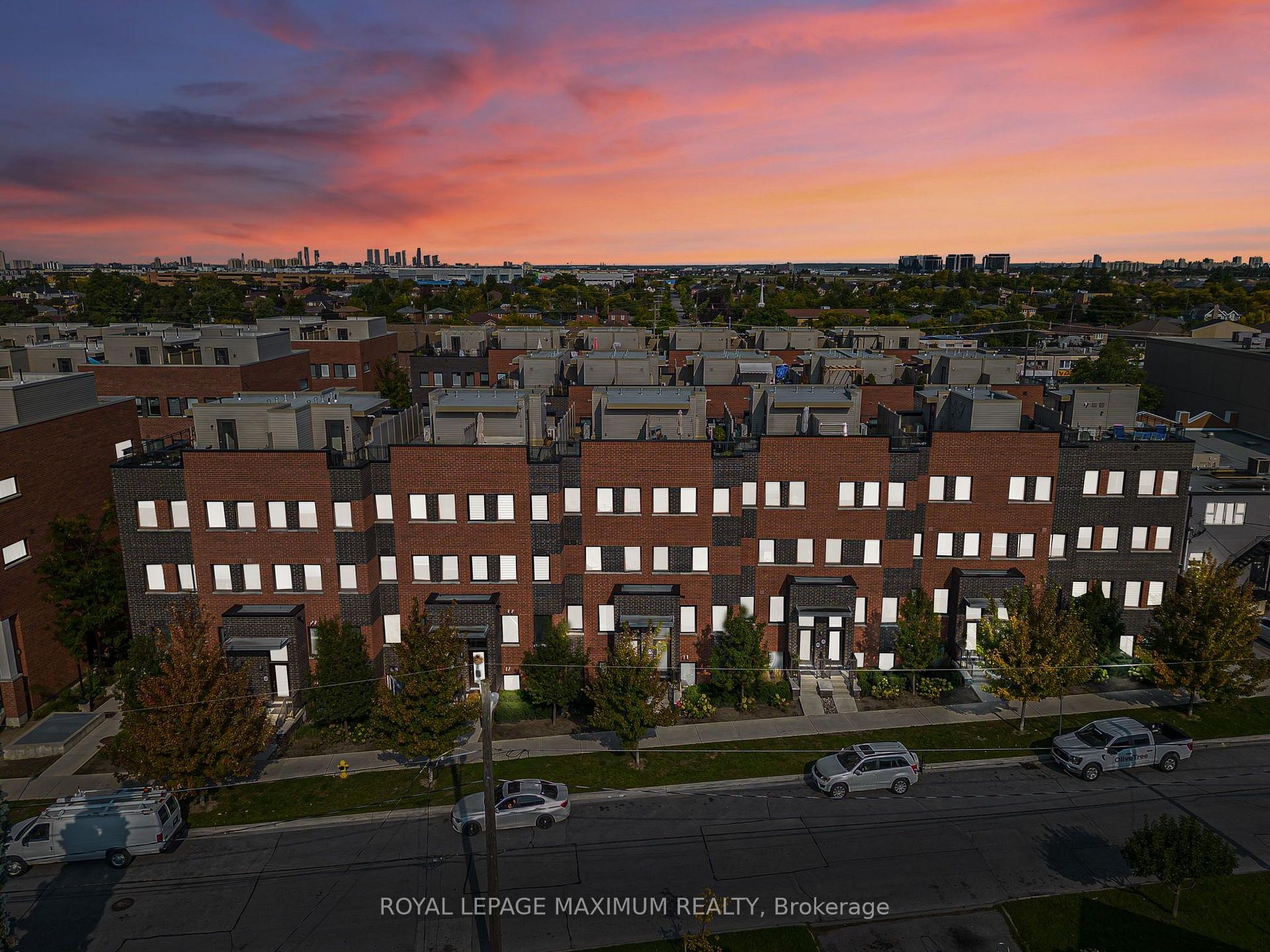 Photo 34 of Unit 2B, 867 Wilson Avenue, North York, Downsview-Roding-CFB — HOMEH