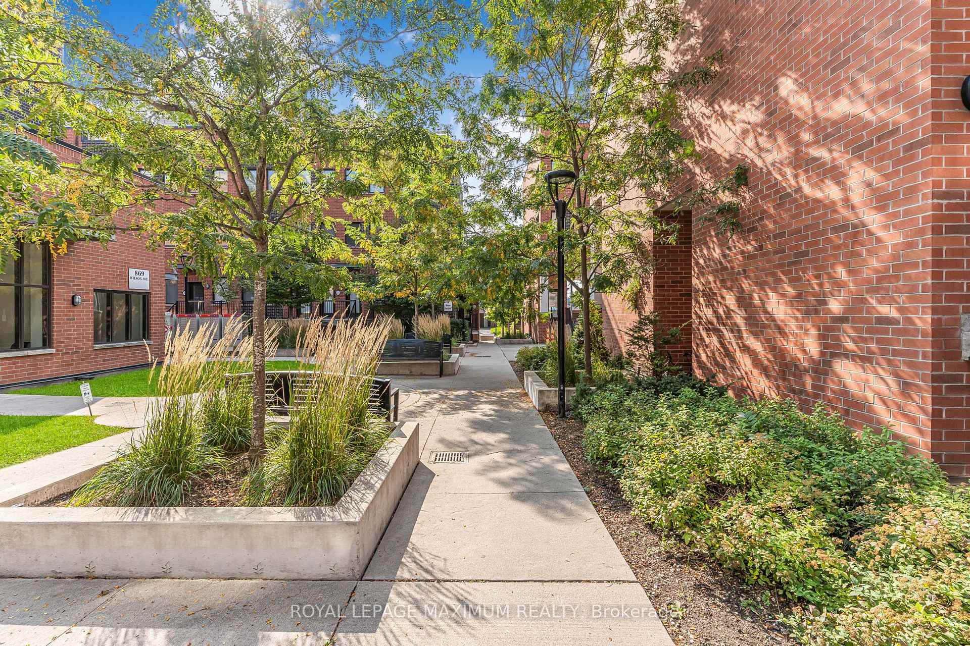 Photo 36 of Unit 2B, 867 Wilson Avenue, North York, Downsview-Roding-CFB — HOMEH