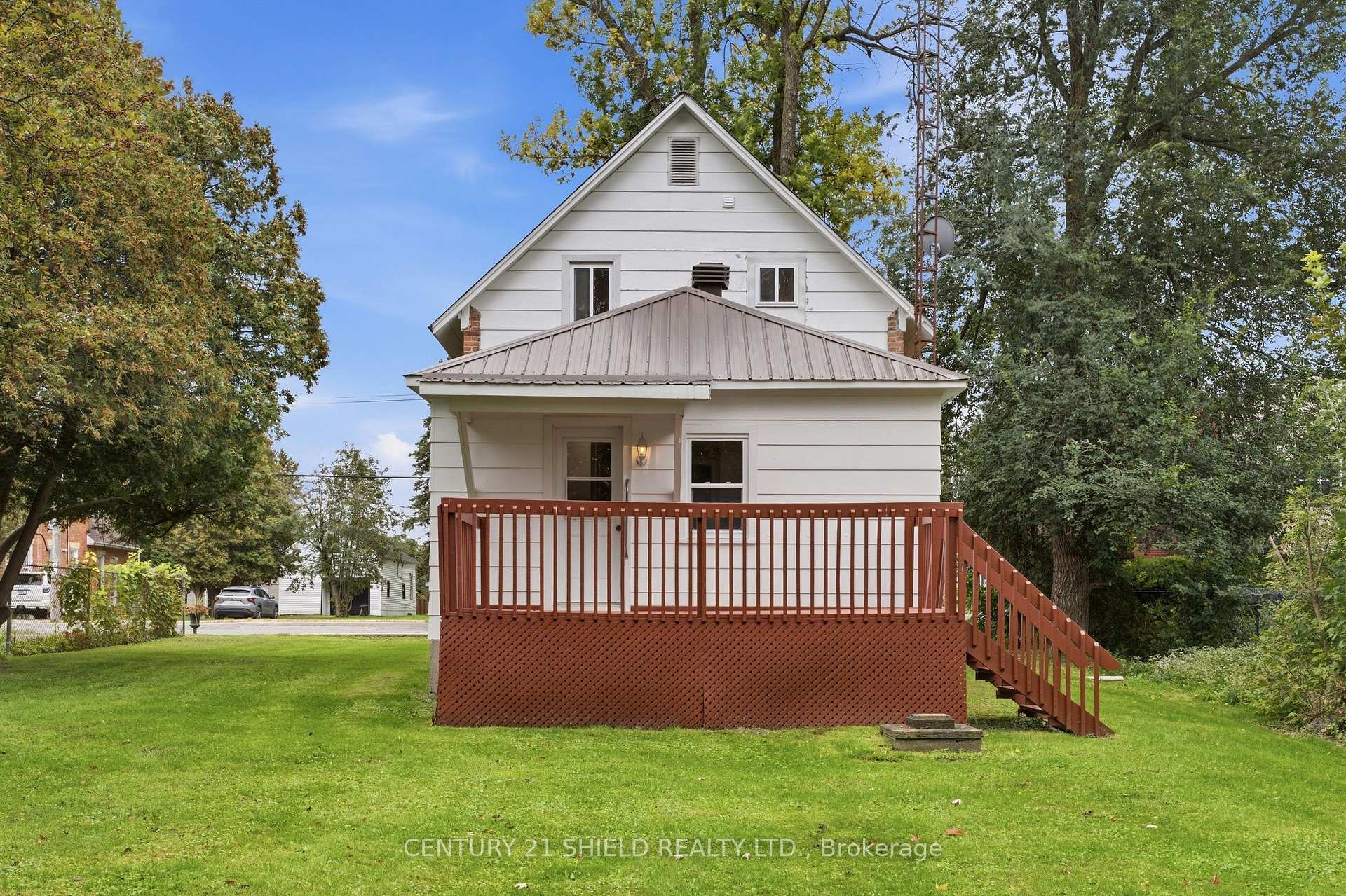Photo 11 of 13 Oak Street, South Glengarry, Lancaster — HOMEH