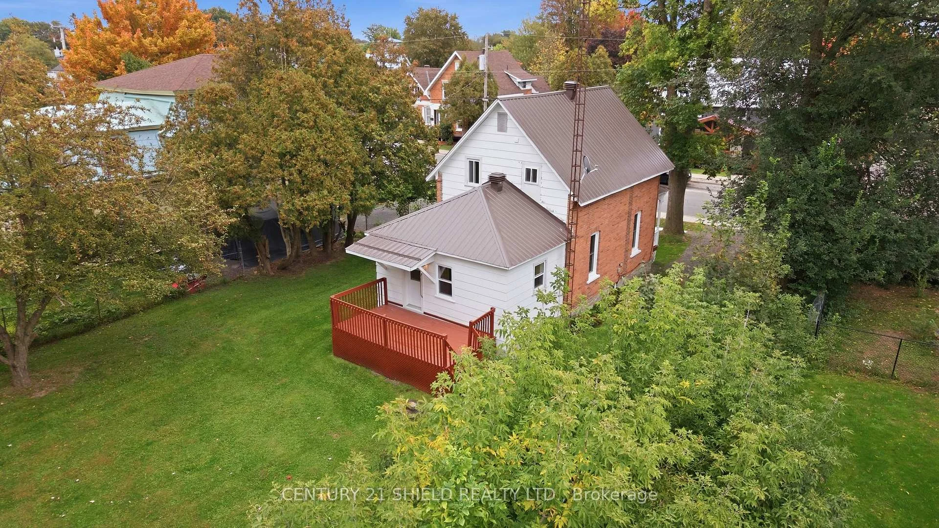 Photo 4 of 13 Oak Street, South Glengarry, Lancaster — HOMEH