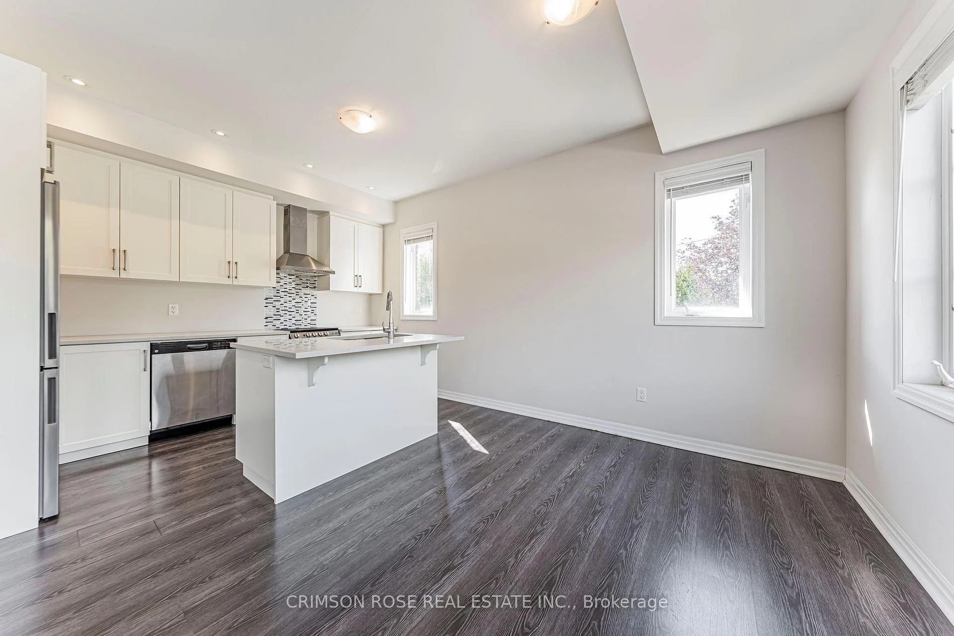Photo 16 of Unit 10, 70 Plains Road W, Burlington, LaSalle — HOMEH