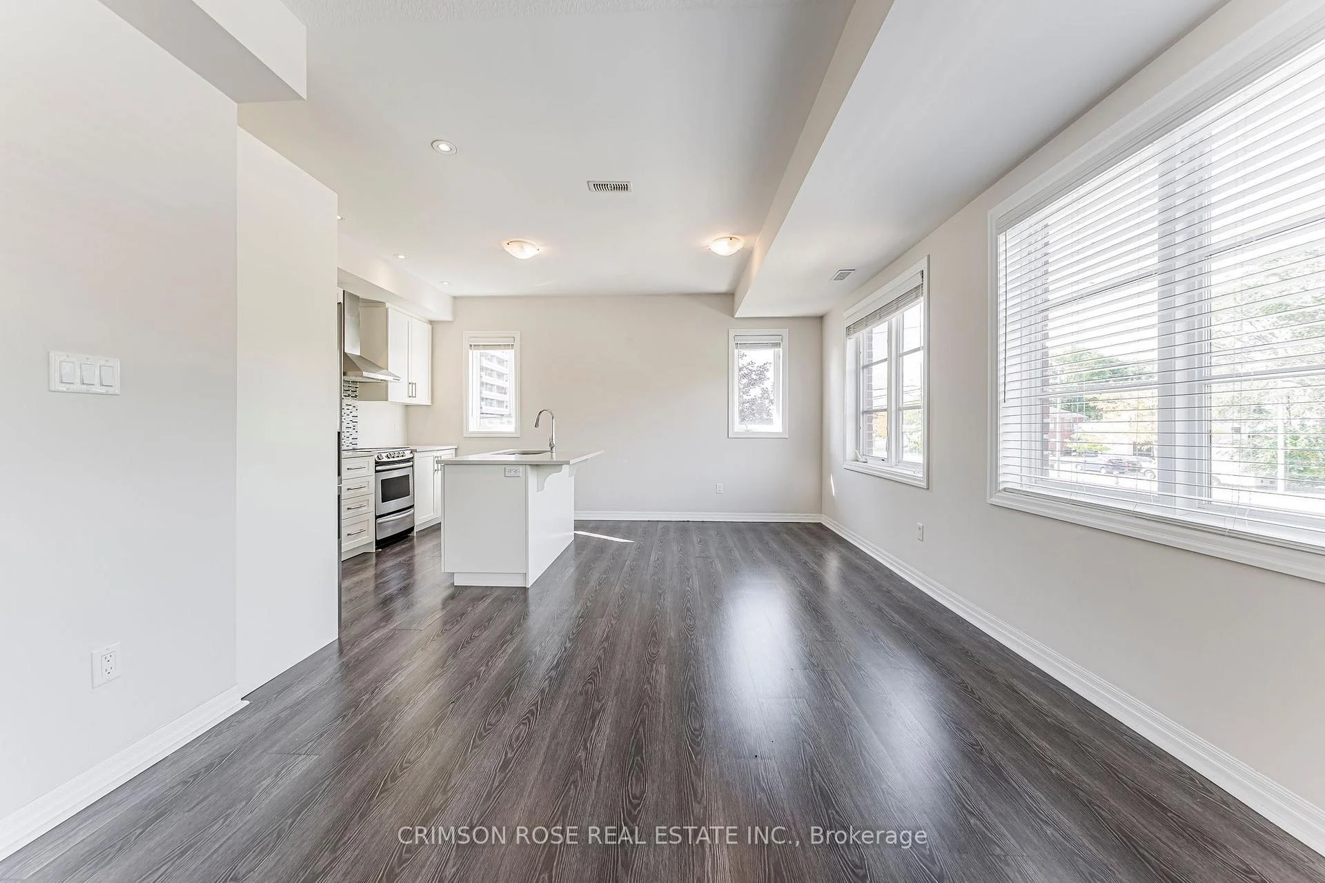 Photo 19 of Unit 10, 70 Plains Road W, Burlington, LaSalle — HOMEH