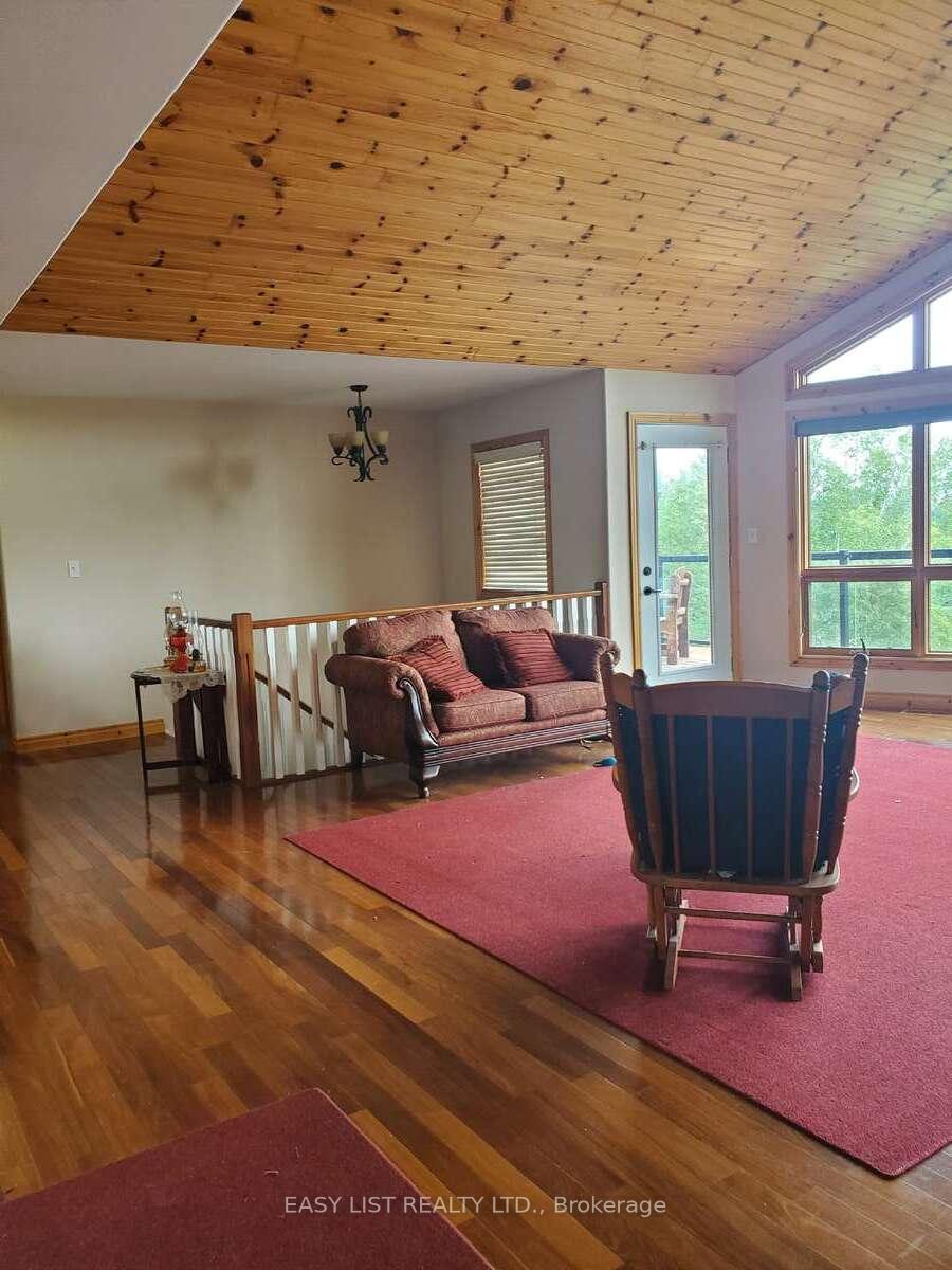 Photo 15 of 477 Hwy 586, Thunder Bay, East End — HOMEH