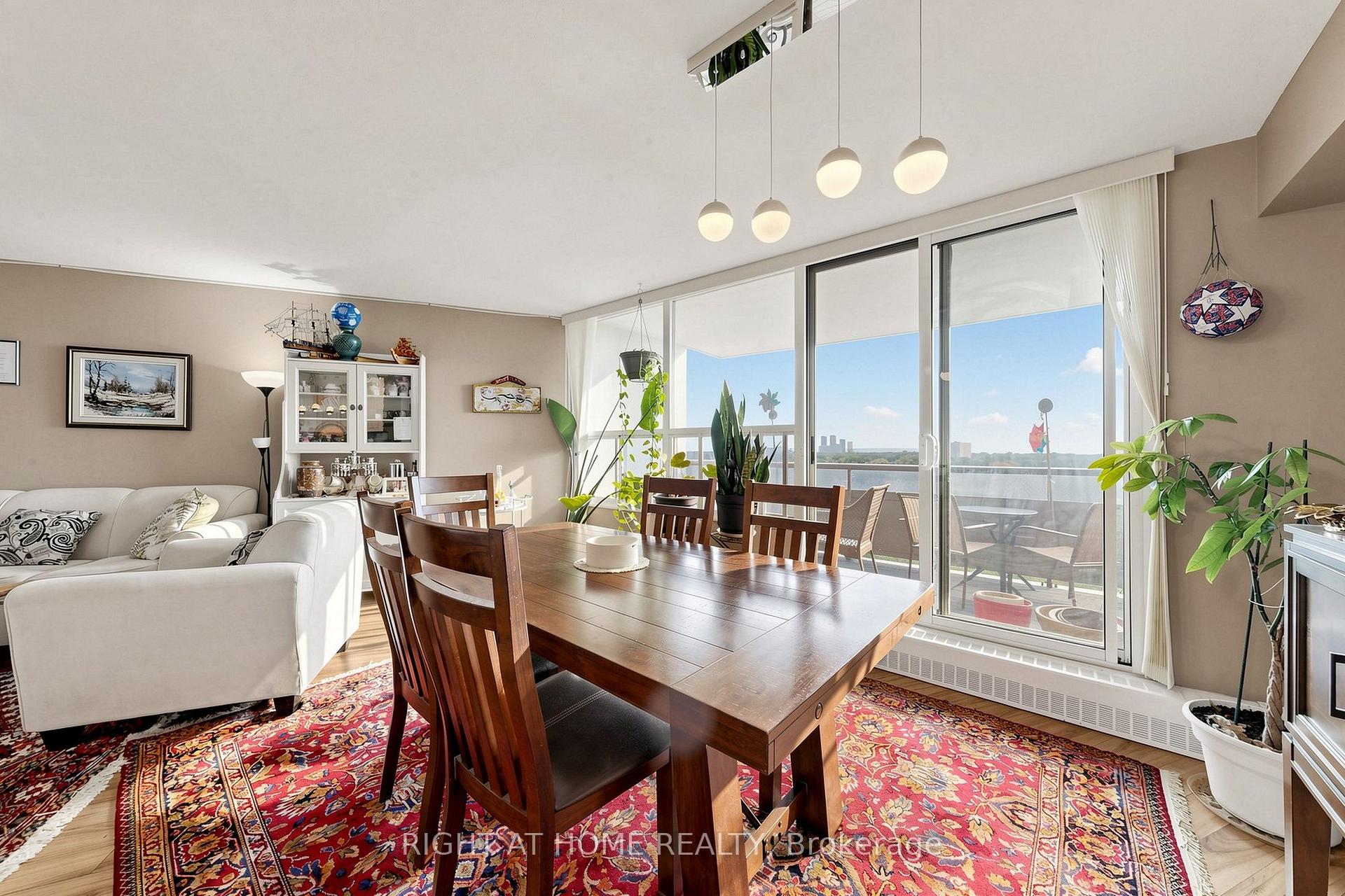 Photo 9 of Unit 1116, 15 Vicora Linkway, Toronto, Flemingdon Park — HOMEH