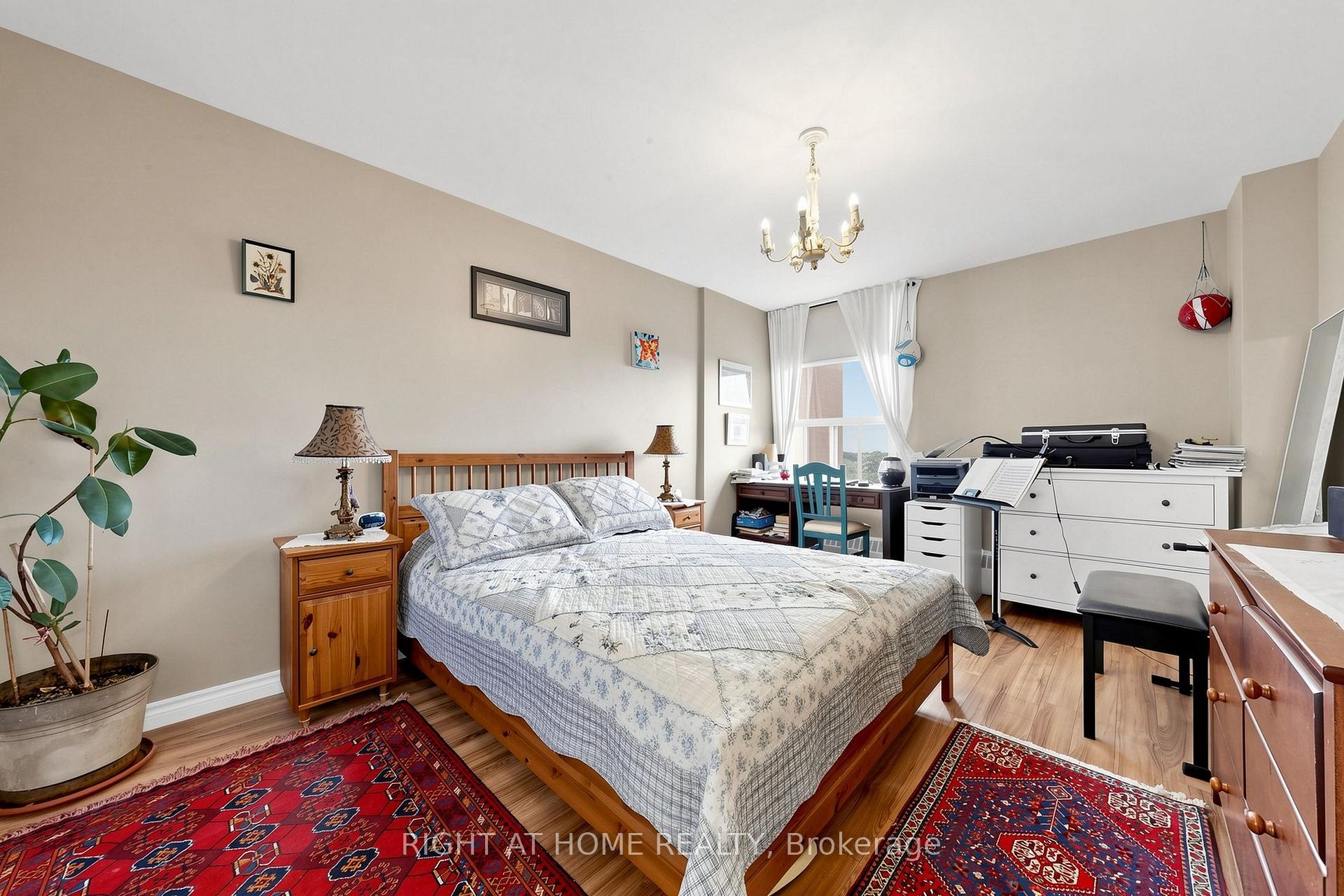 Photo 13 of Unit 1116, 15 Vicora Linkway, Toronto, Flemingdon Park — HOMEH