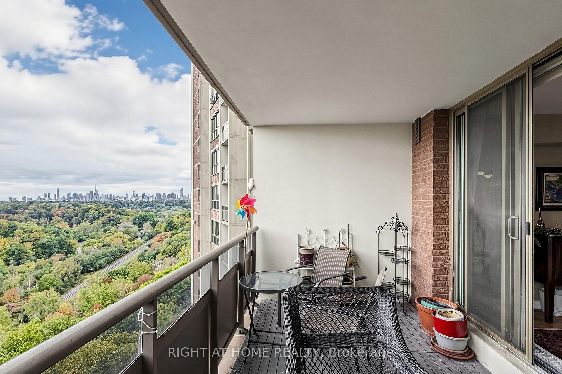 Photo 38 of Unit 1116, 15 Vicora Linkway, Toronto, Flemingdon Park — HOMEH