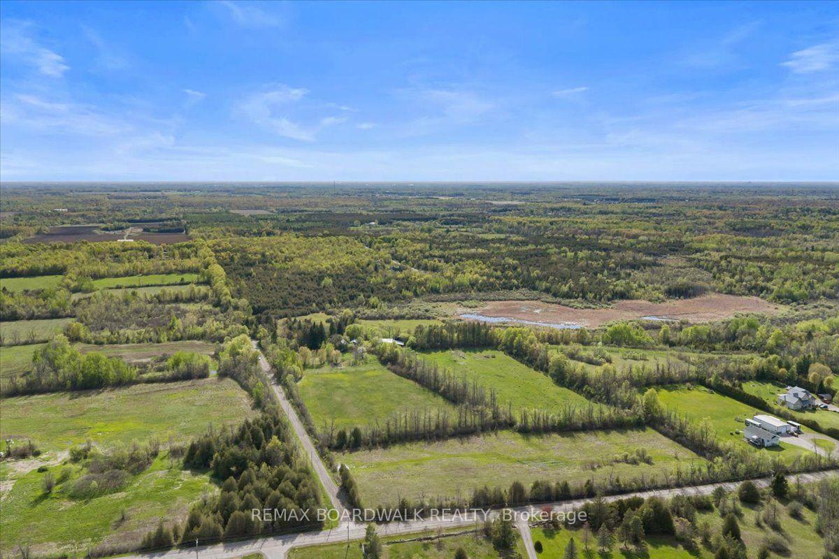 Photo 2 of 2448 Scrivens Drive, Ottawa, Osgoode Twp North of Reg Rd 6 — HOMEH