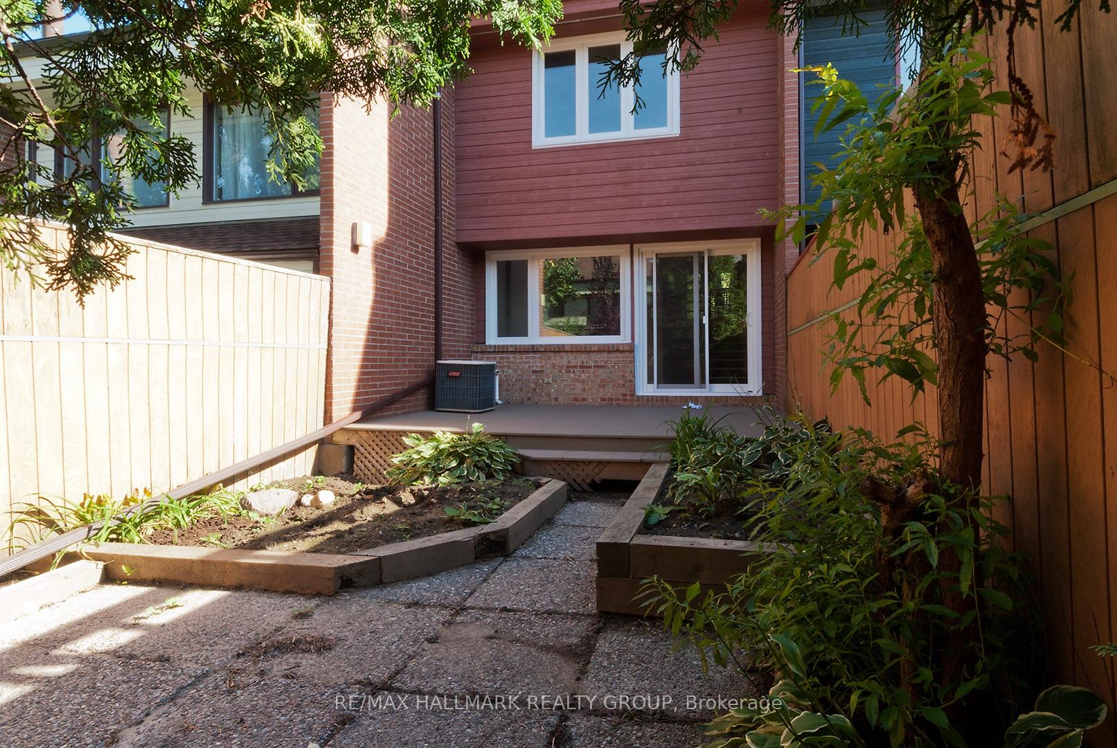 Photo 12 of 279 Bruyere Street, Ottawa, Lower Town — HOMEH