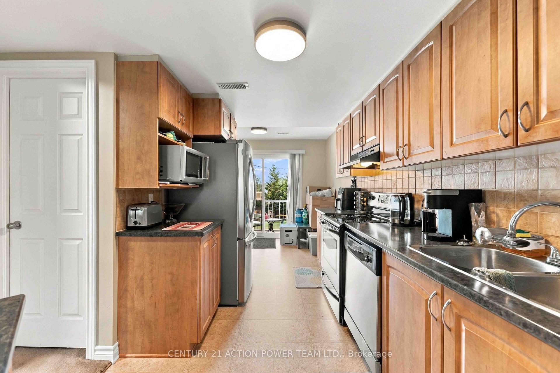 Photo 8 of 70 Brentmore Private, Ottawa, Avalon East — HOMEH