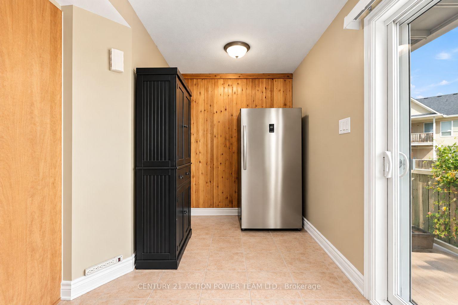 Photo 10 of 70 Brentmore Private, Ottawa, Avalon East — HOMEH
