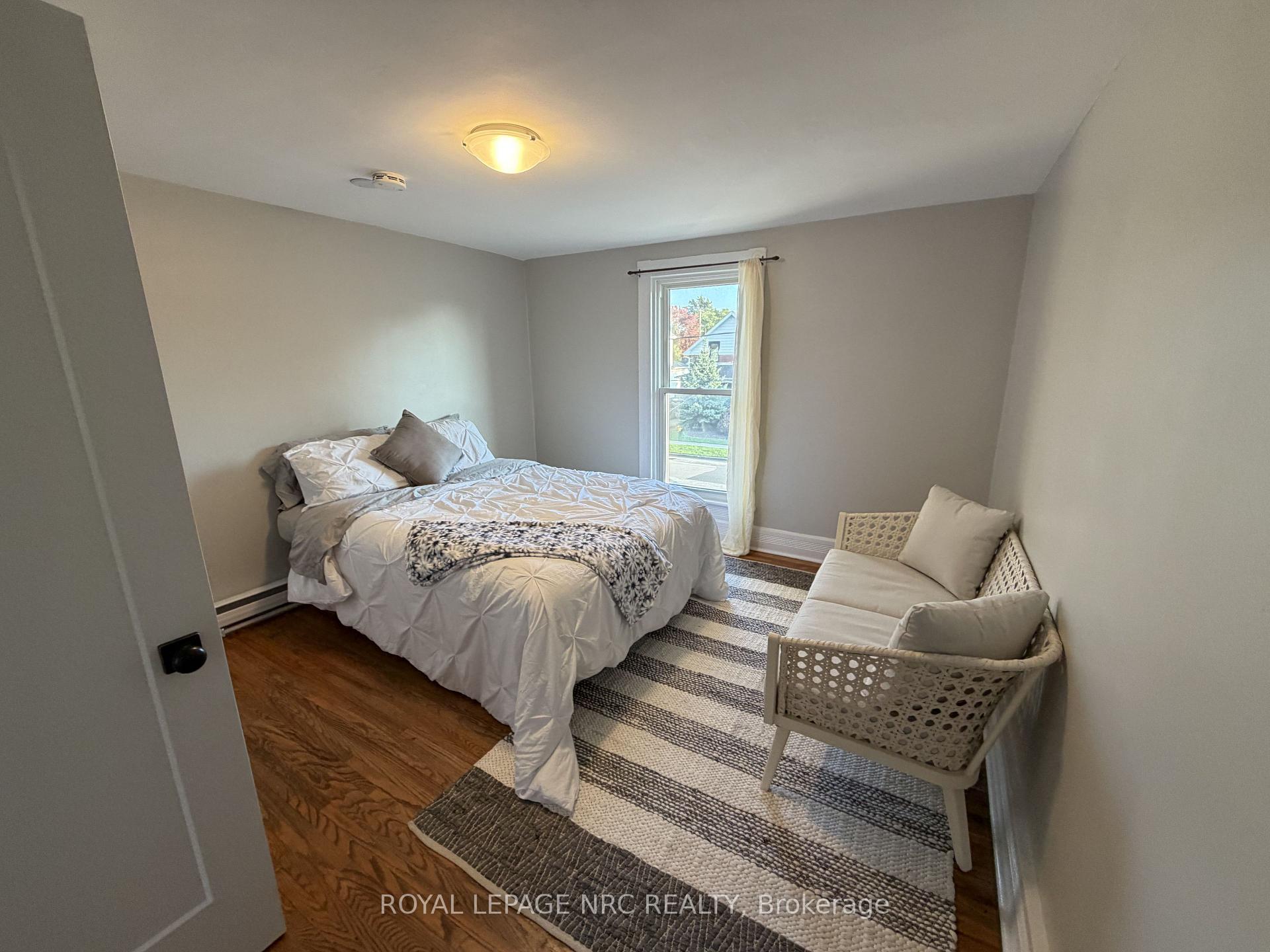 Photo 3 of 90 Park Street, Welland, Welland Downtown — HOMEH