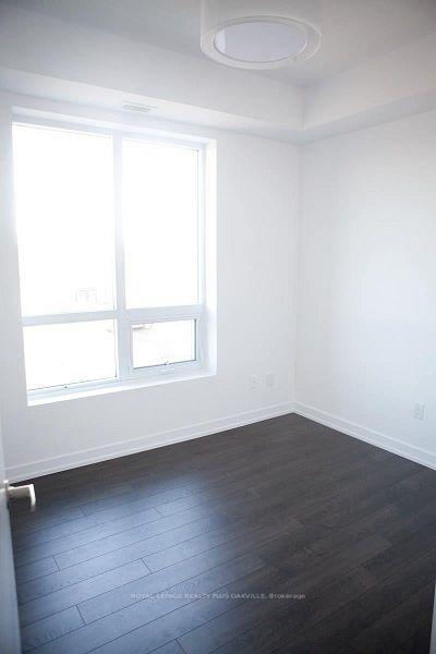 Photo 15 of Unit 221, 2490 Old Bronte Road, Oakville, Westmount — HOMEH