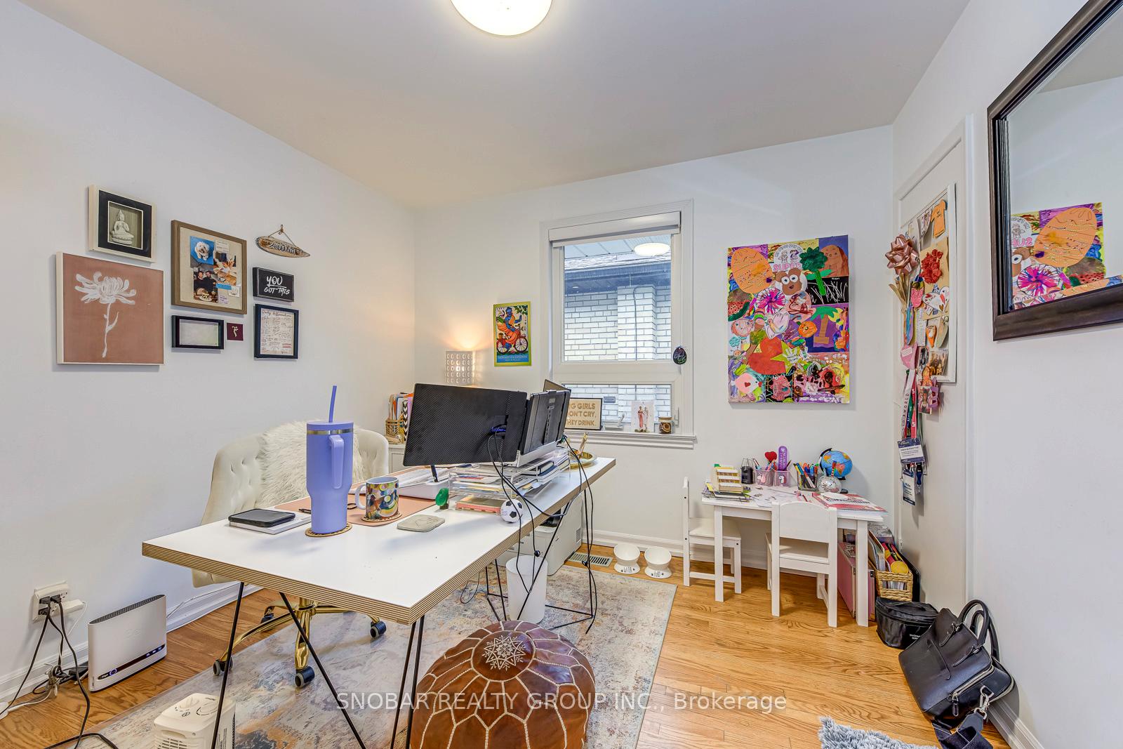 Photo 13 of 52 Decarie Circle, Etobicoke, Eringate-Centennial-West Deane — HOMEH