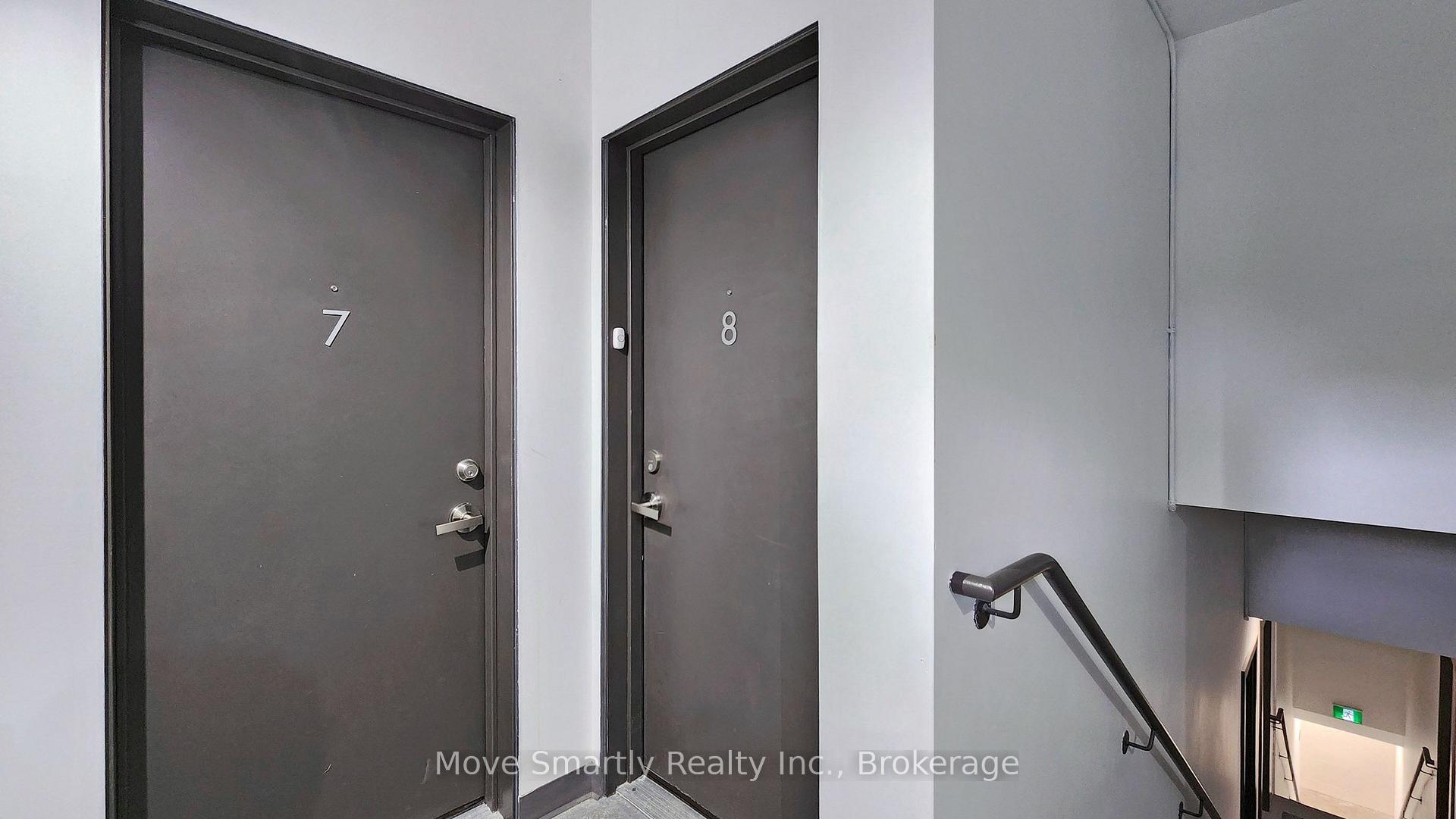 Photo 4 of Unit 8, 10 Marquette Avenue, Toronto, Englemount-Lawrence — HOMEH