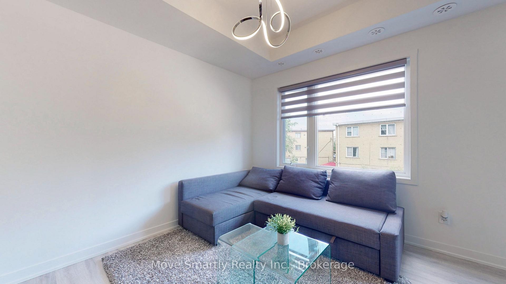 Photo 7 of Unit 8, 10 Marquette Avenue, Toronto, Englemount-Lawrence — HOMEH