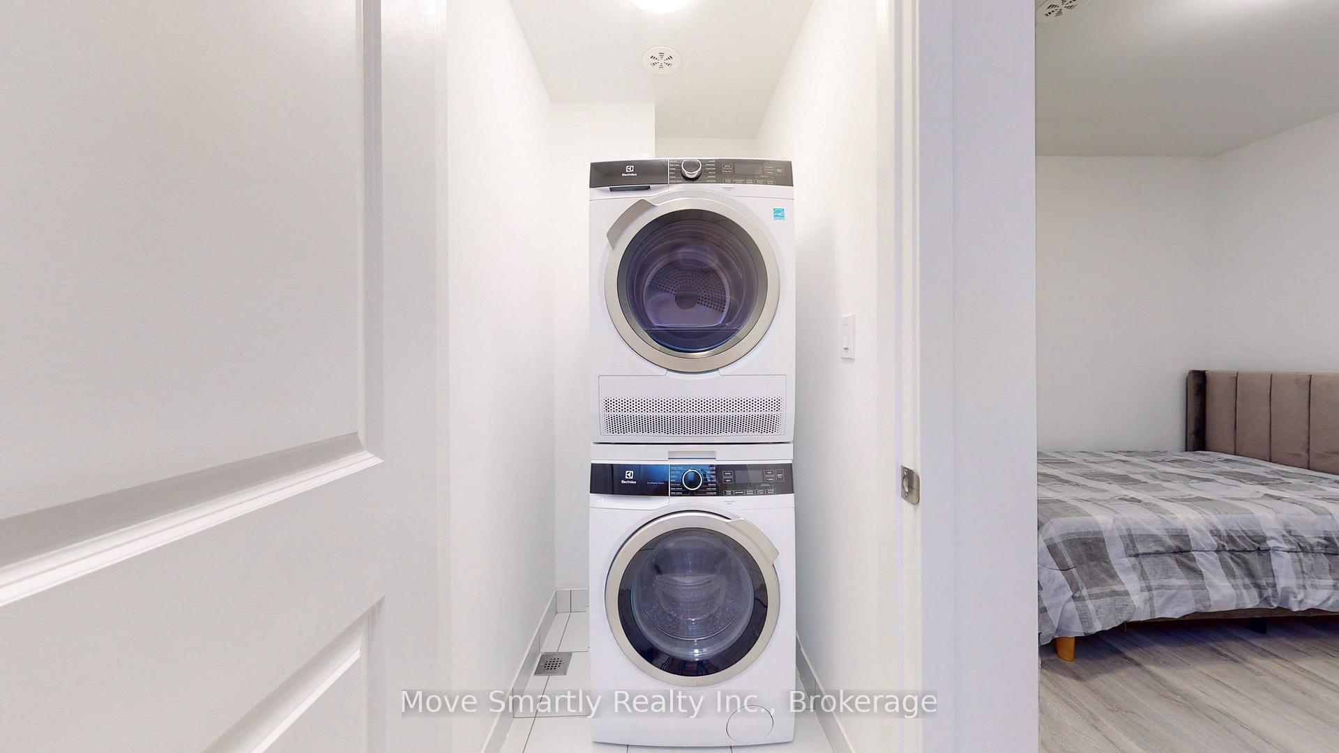 Photo 37 of Unit 8, 10 Marquette Avenue, Toronto, Englemount-Lawrence — HOMEH