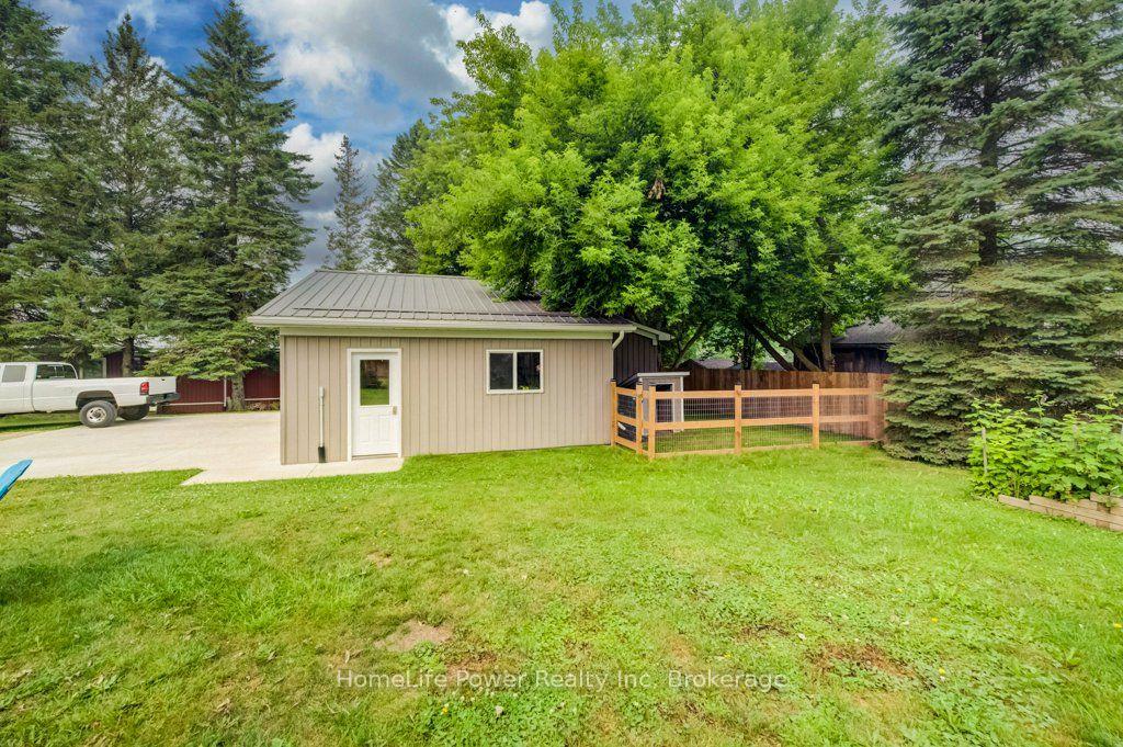 Photo 28 of 1077 Queen Street, Howick — HOMEH