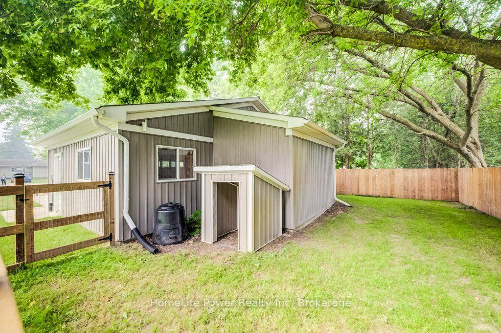 Photo 29 of 1077 Queen Street, Howick — HOMEH