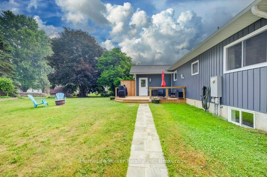 Photo 32 of 1077 Queen Street, Howick — HOMEH