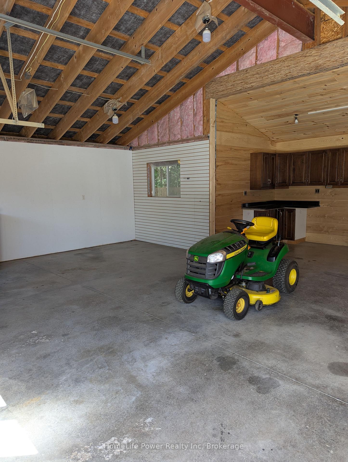 Photo 39 of 1077 Queen Street, Howick — HOMEH