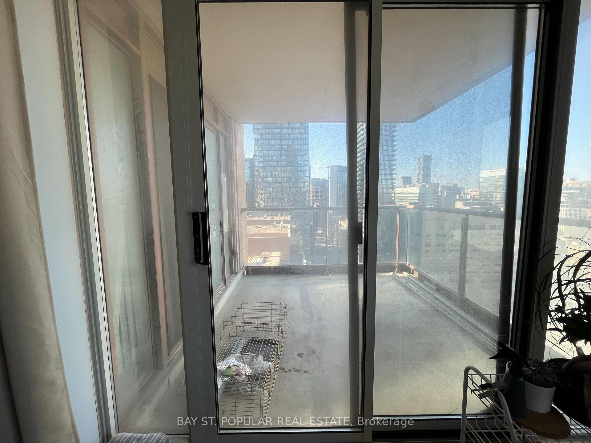 Photo 14 of Unit 2205, 909 Bay Street, Toronto, Bay Street Corridor — HOMEH