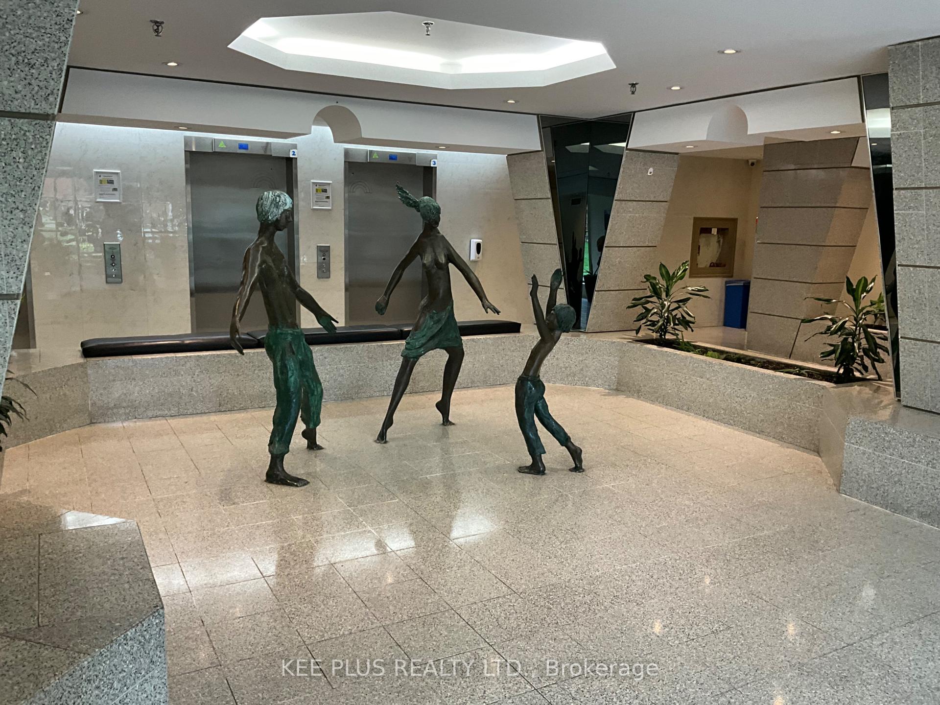 Photo 12 of Unit 819, 2466 Eglinton Avenue E, Scarborough, Eglinton East — HOMEH