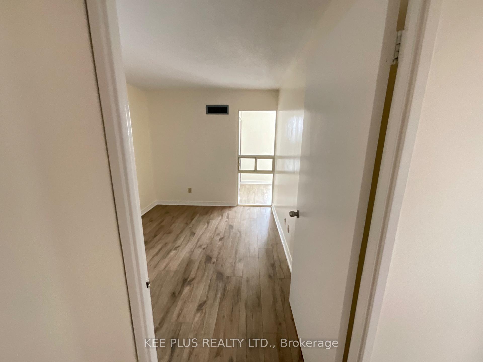 Photo 19 of Unit 819, 2466 Eglinton Avenue E, Scarborough, Eglinton East — HOMEH