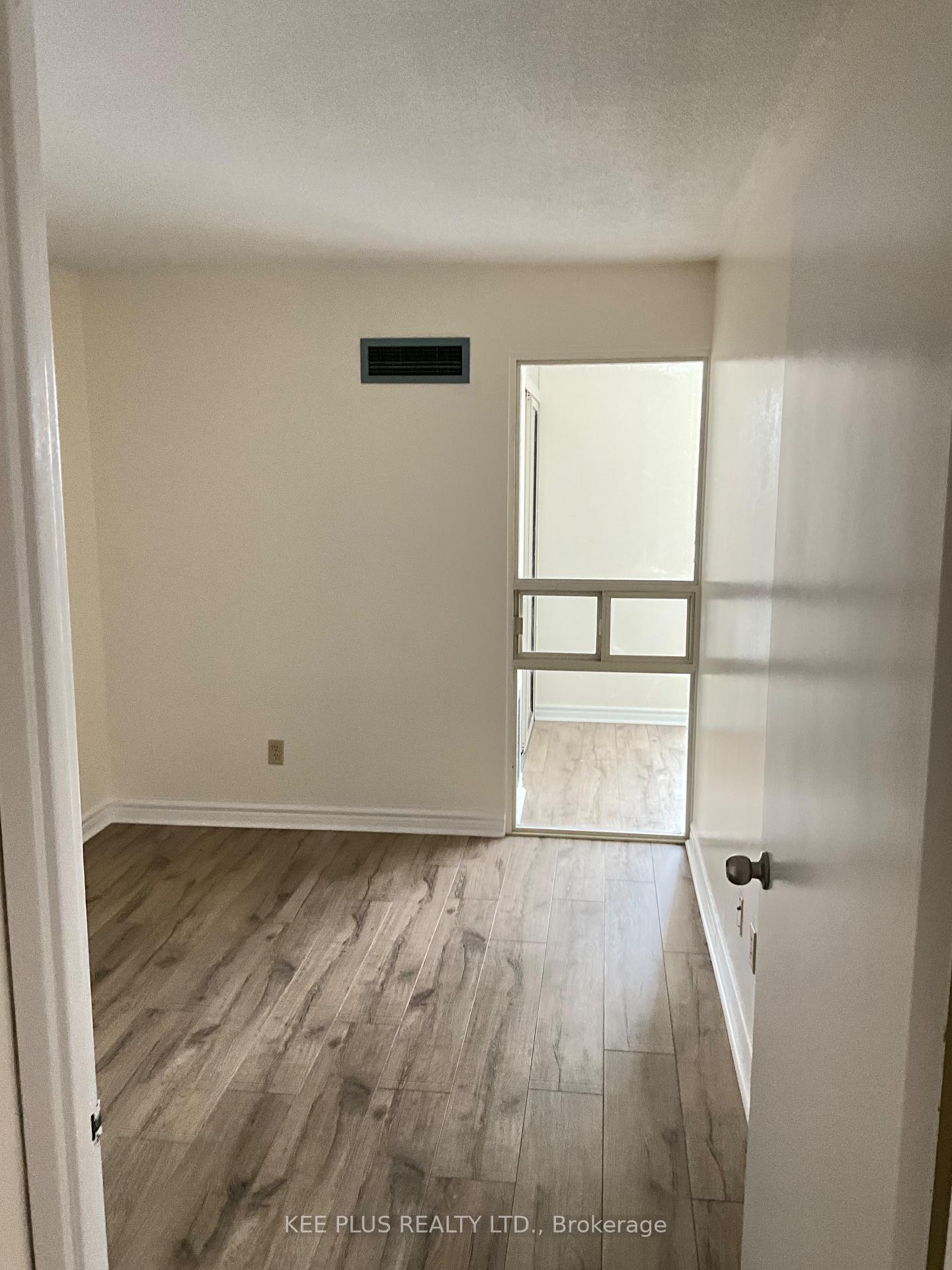 Photo 30 of Unit 819, 2466 Eglinton Avenue E, Scarborough, Eglinton East — HOMEH