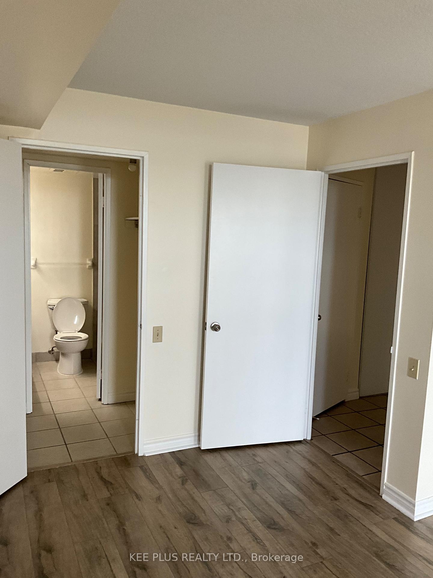 Photo 34 of Unit 819, 2466 Eglinton Avenue E, Scarborough, Eglinton East — HOMEH