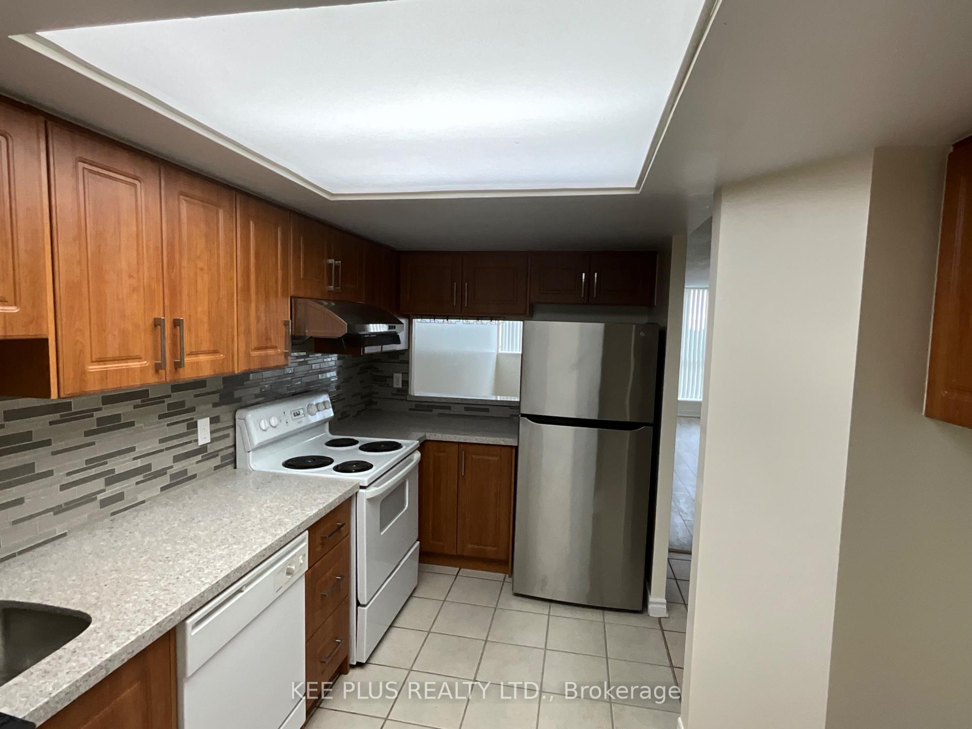 Photo 40 of Unit 819, 2466 Eglinton Avenue E, Scarborough, Eglinton East — HOMEH