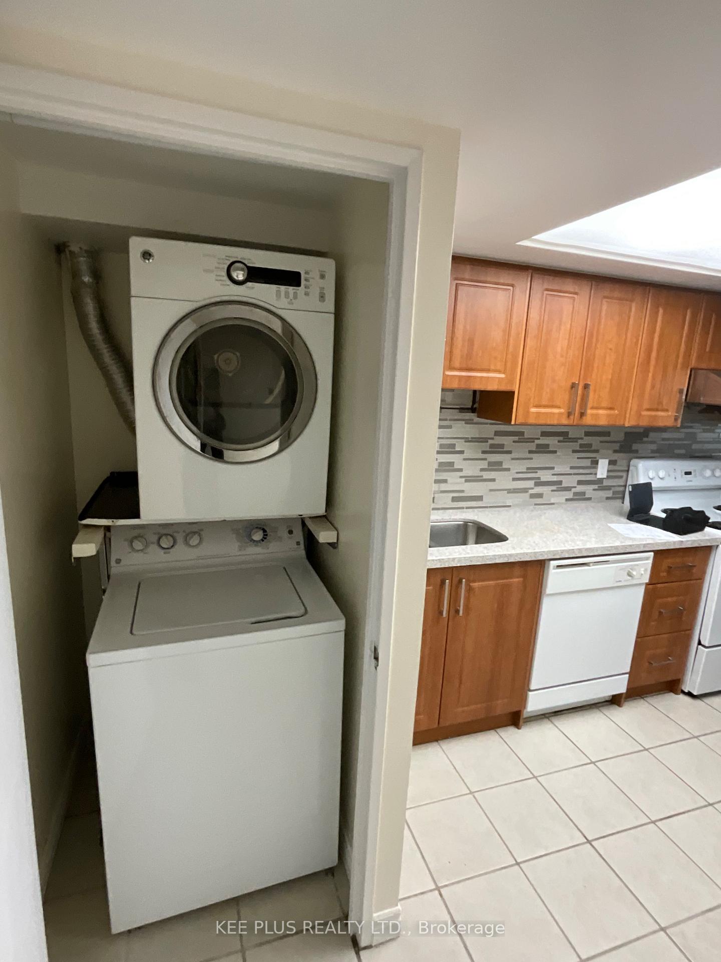 Photo 44 of Unit 819, 2466 Eglinton Avenue E, Scarborough, Eglinton East — HOMEH