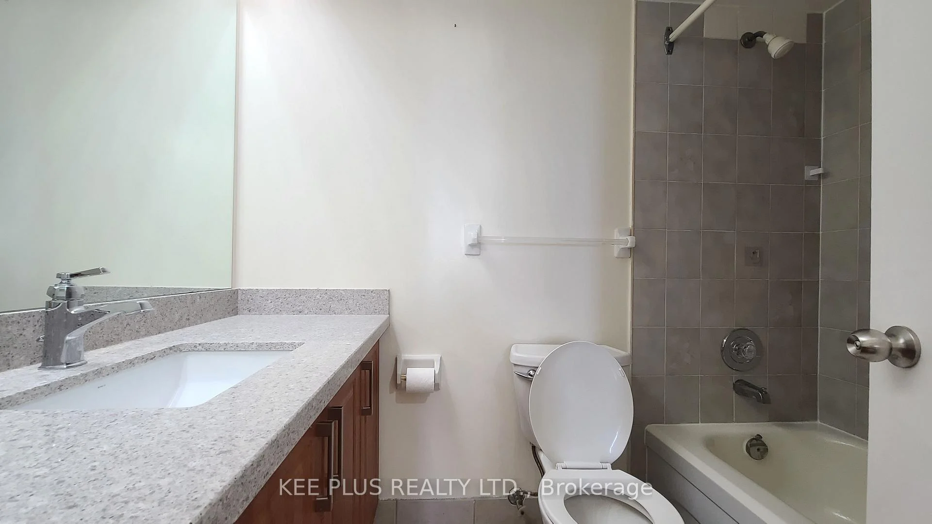 Photo 28 of Unit 819, 2466 Eglinton Avenue E, Scarborough, Eglinton East — HOMEH
