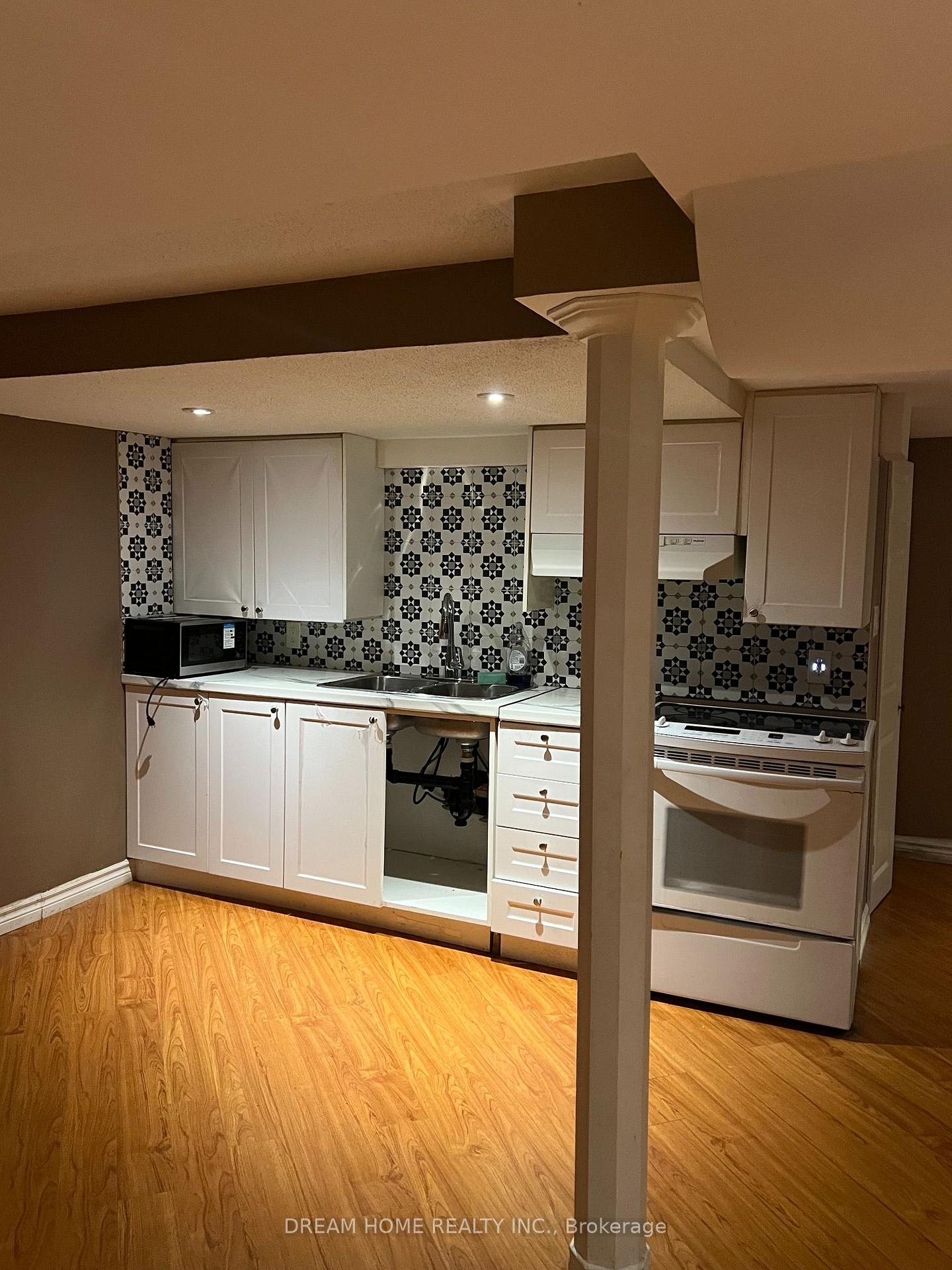 Photo 3 of Unit Basement, 341 La Rocca Avenue, Vaughan, Vellore Village — HOMEH