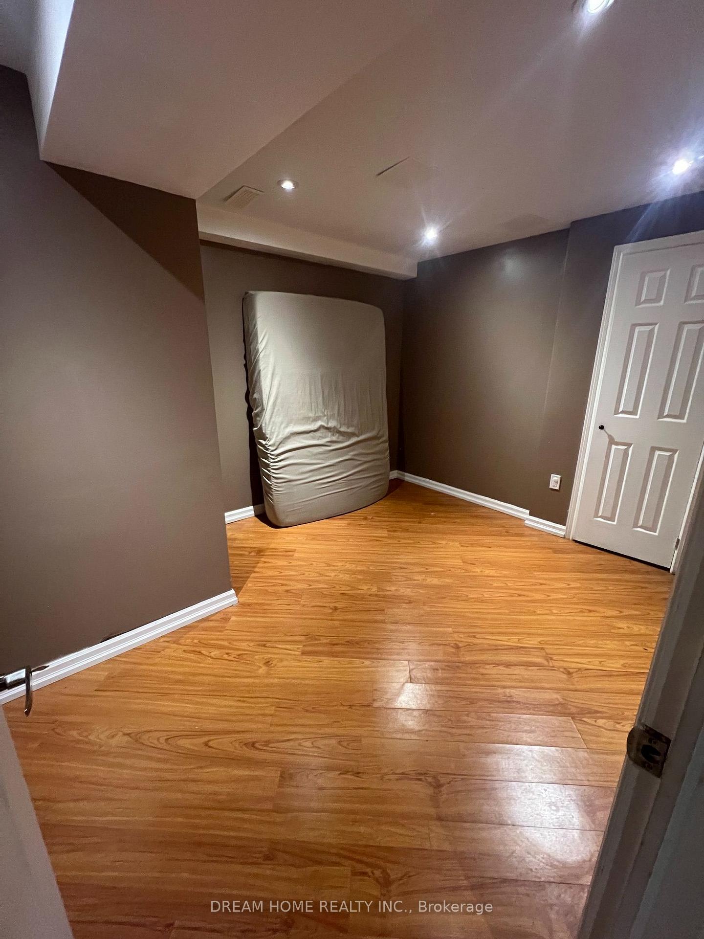 Photo 6 of Unit Basement, 341 La Rocca Avenue, Vaughan, Vellore Village — HOMEH